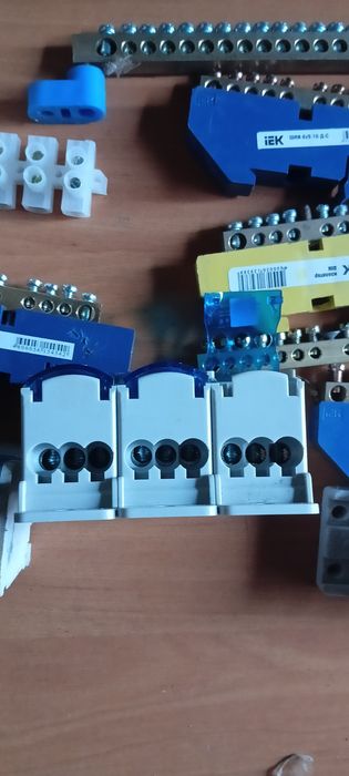 Клемники нові і б/в