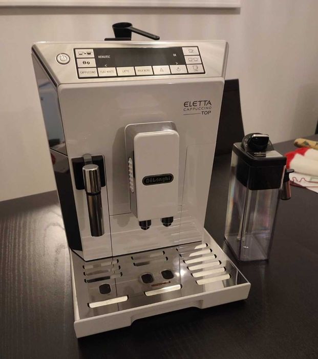 Maquina café automática grão Delonghi Eletta Capuccino Top