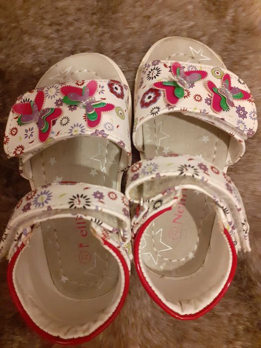 Sandały dla dziewczynki Nelli Blu 23 (wkładka 14,5 cm)