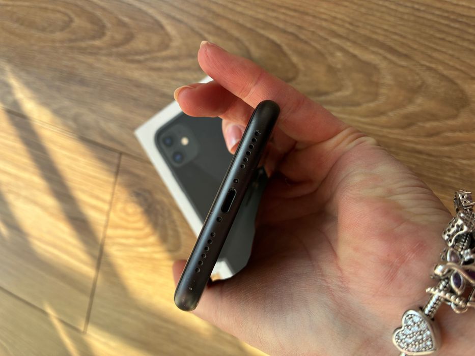 iPhone 11 128GB bardzo dobry