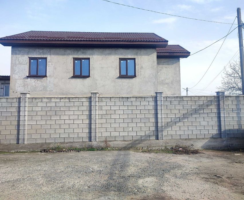 Предлагается к продаже  двухэтажный дом на Слободке.