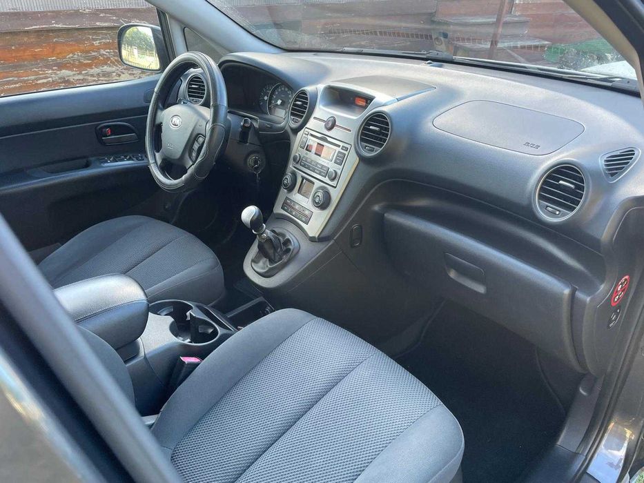 Kia Carens Mood 2.0 CRD 7 Lugares