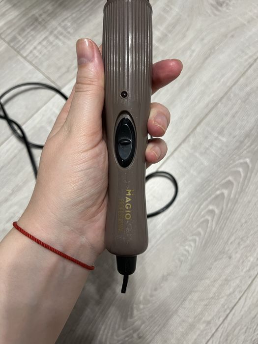 Плойка конусна для локонів Magio 19 мм