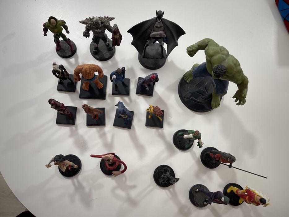 Figuras coleção DC / Marvel / Starwars
