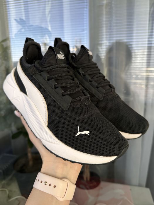 Кросівки PUMA, розмір 37