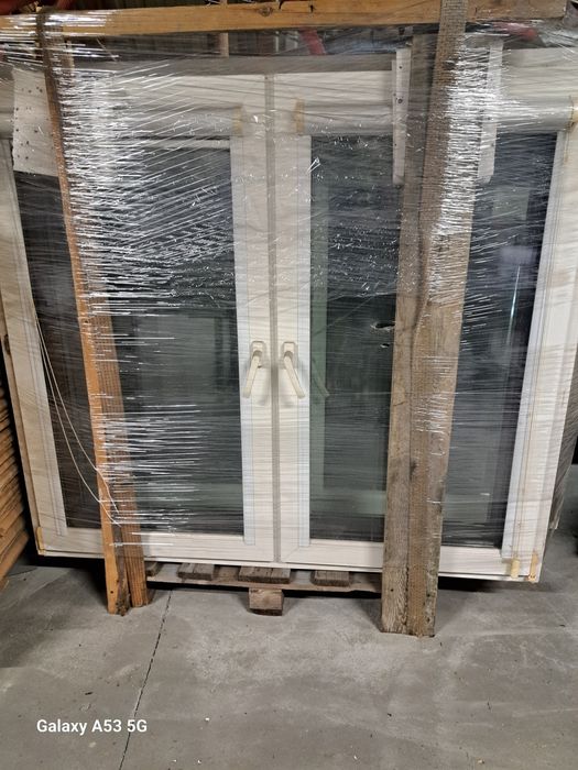Okna PCV z demontażu 154x138, 135x103
