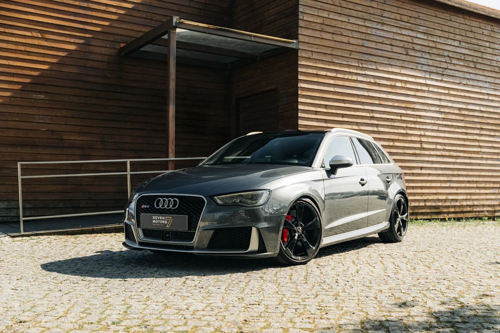 Audi RS3 Sportback 2.5 TFSI quattro S tronic