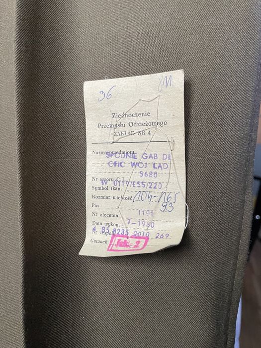 Galowy mundur wojskowy