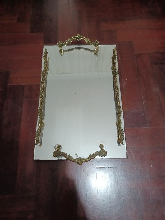 Tabuleiro Antigo em Espelho biselado