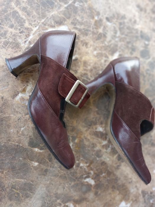 Sapato Ugo betti, n 35 ou n⁹ 3 como novo