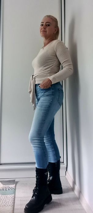 Sweterek damski  Zara