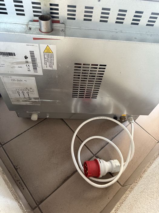 Пароконвектомат- Пароконвекційна  Піч Apach Італія!