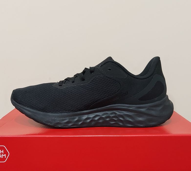 "New Balance " Running course 42 розмір