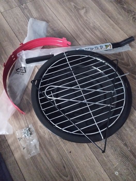 Grill węglowy metalowy