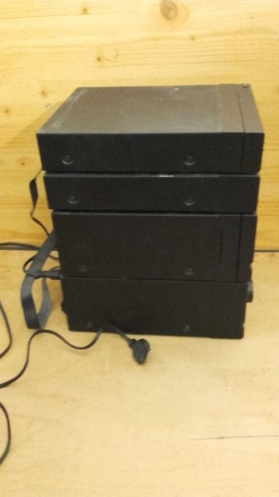 Miniwieża Technics CH7