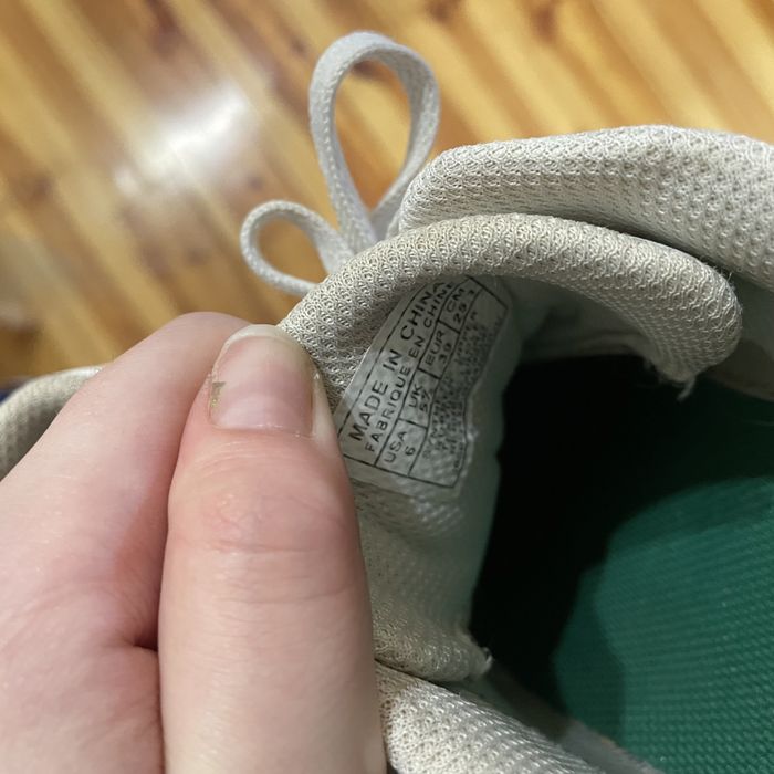 Кросовки унісекс 39 розмір