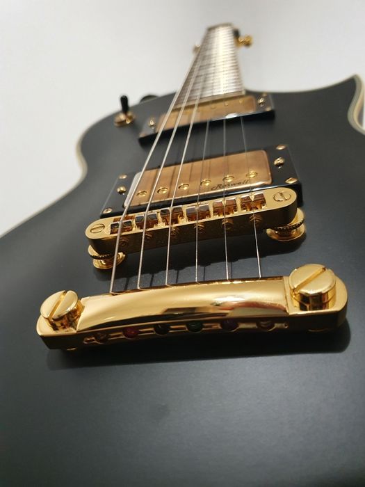 Guitarra Harley Benton e Amplificador Vox  15w