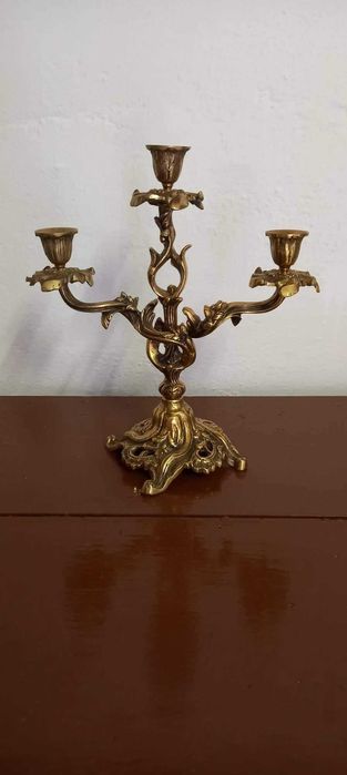Candelabro Dourado
