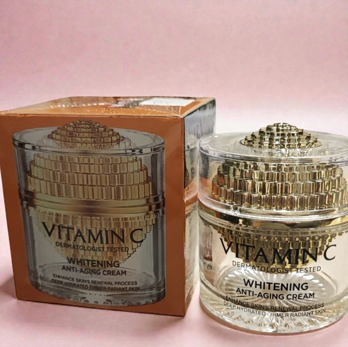 Krem do twarzy z witaminą C rozświetlający anti-aging 60 g