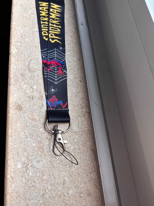 Fita Porta-Chaves / Porta-Cartões – Spider-Man Clássico