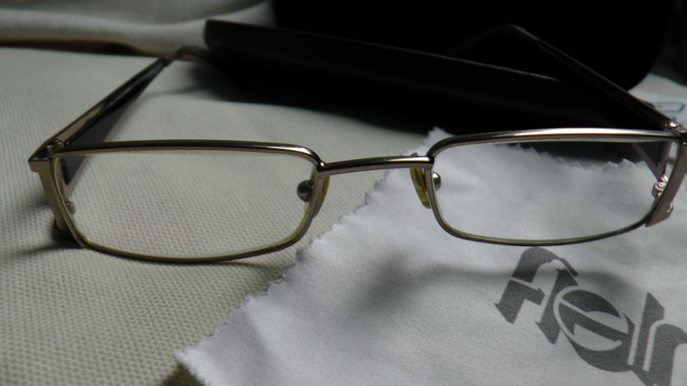 Okulary damskie korekcyjne do bliży plusy z antyrefleksyjną powłoką