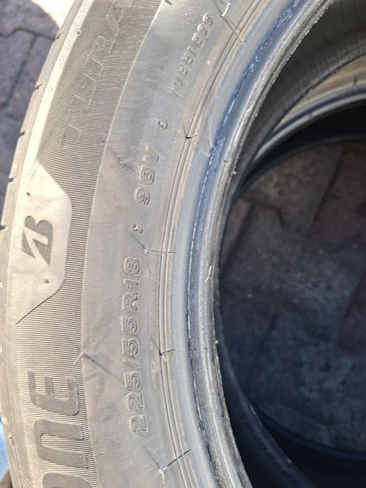 225 55 18 Bridgestone Turanza