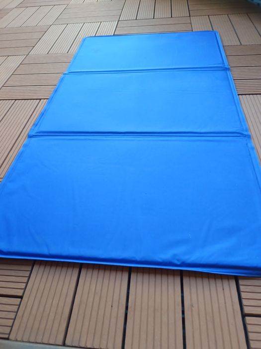 Mata chłodząca dla psa kota żelowa legowisko wodoodporna 89x50