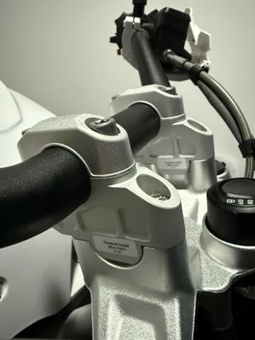 Touratech Risers 35mmcom offset BMW 1200 GS / 1250 GS