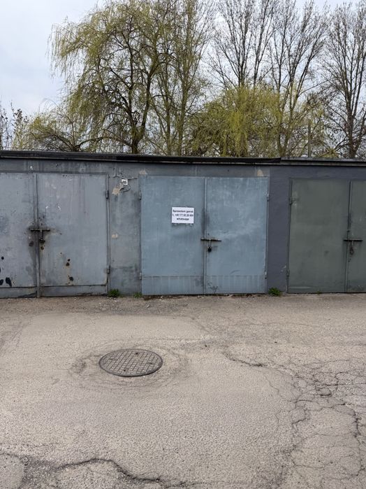 Sprzedam garaz szeregowy