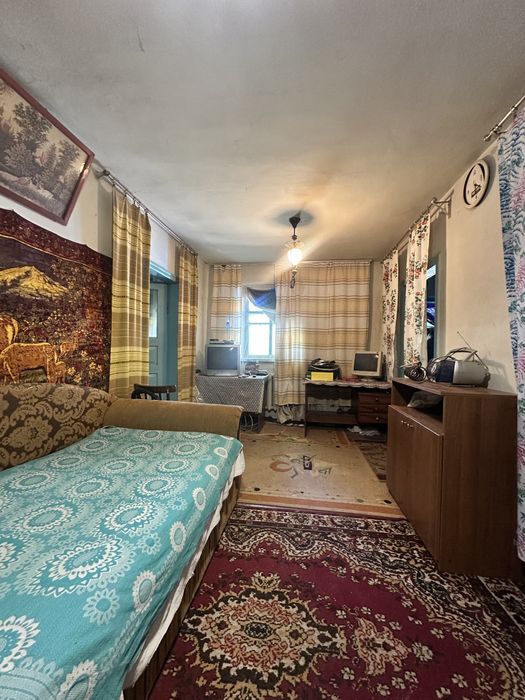 Продам будинок в селі Яблунівка