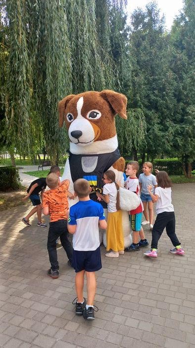 Ведмедик на свято, БІЛИЙ ВЕДМІДЬ аніматор