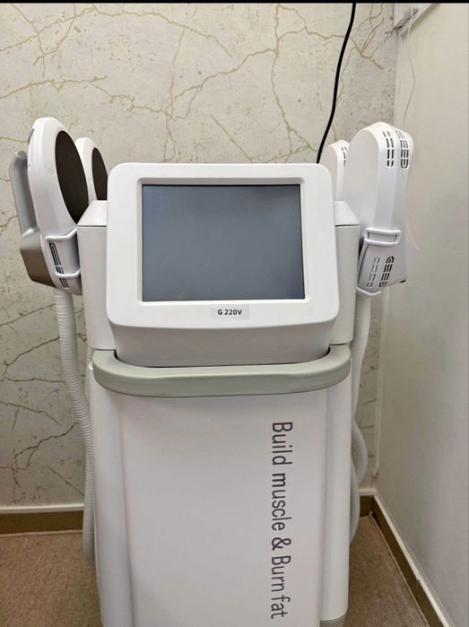 Maquina EMSculpt (Tonifica e Queima Gordura)