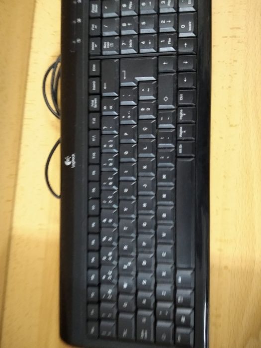 Teclado Longitech impecável