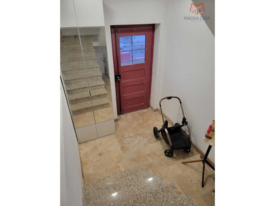 Moradia, Pinheiro Loures, Loures