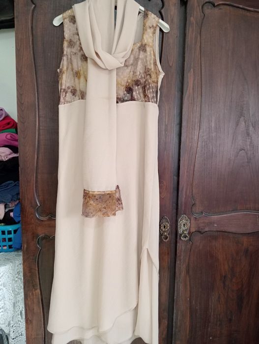 Vários Vestidos diferentes