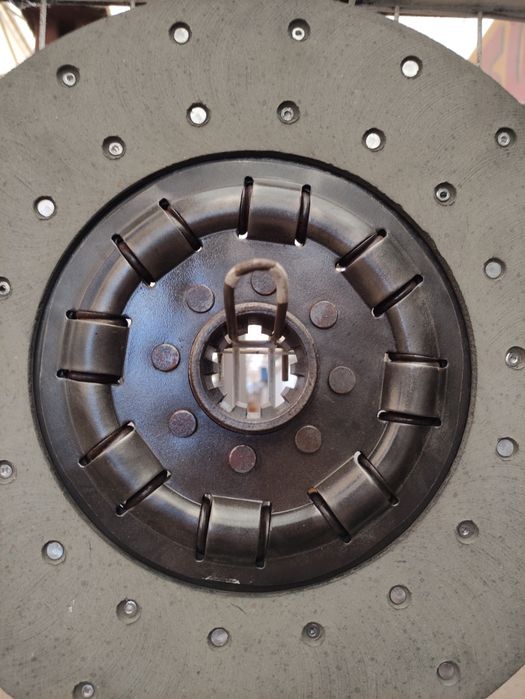 Диск сцепления фередо, МТЗ, СМД, ЮМЗ, МАЗ,ЯМЗ,Т-40, Т-16, Т-25 и т.д