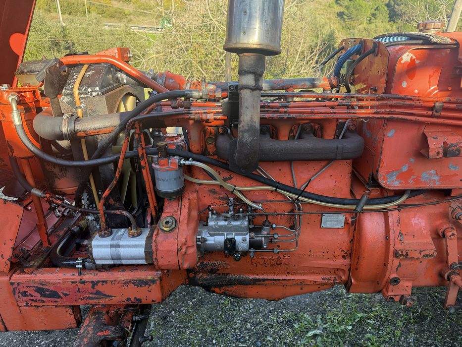 Trator agricola renault com 80 cv