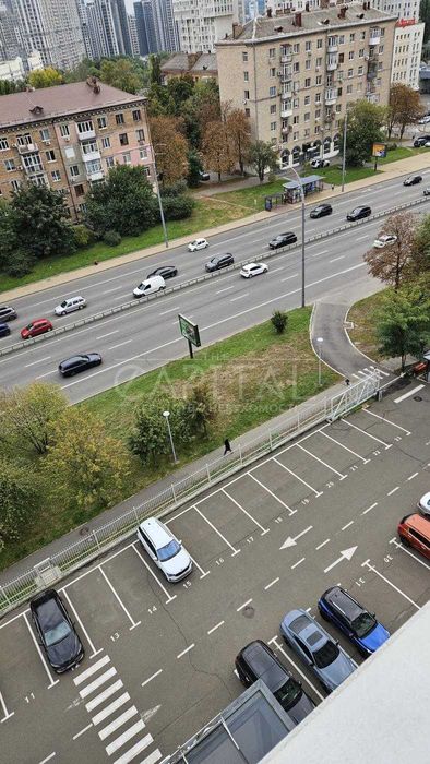 Оренда  Офіс бул. Миколи Міхновського  Печерськ