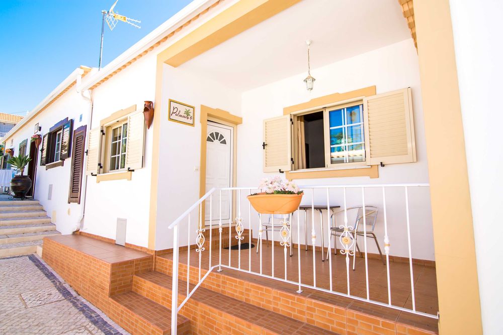 Casa Térrea local sossegado: Aluguer Temporário e Férias praia a 10min