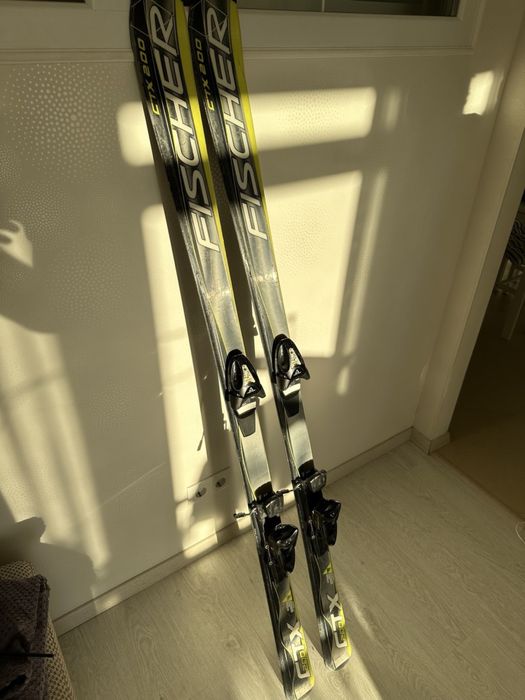 Лижі Fischer CTX 200, 170 см з палицями - комплект для катання