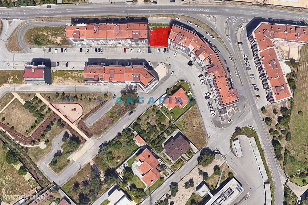 ANG1595 - Land Plot for Residential Building for Sale in Leiria