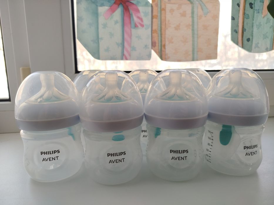Пляшечка для годування Philips Avent з антиколіковим клапаном