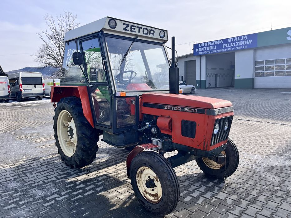 Ciągnik rolniczy Zetor 5211