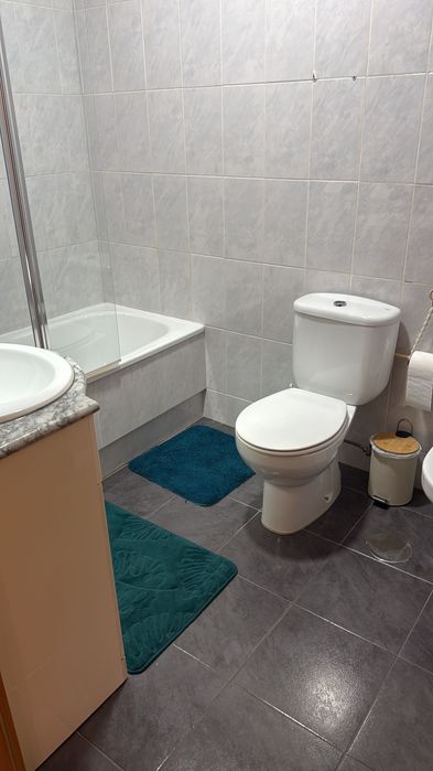 Arrenda quarto Valongo