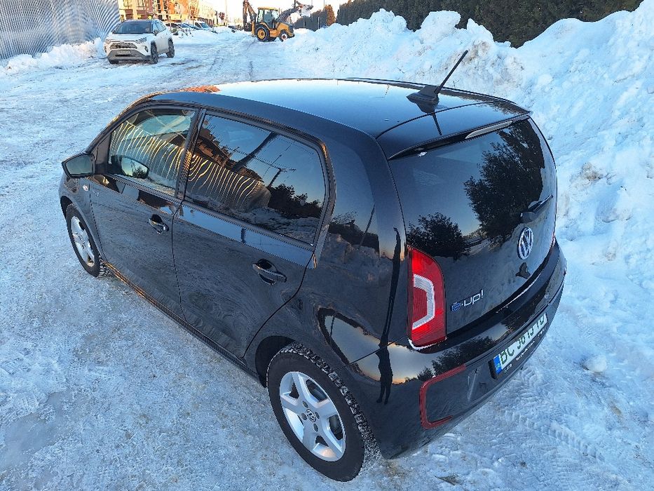 Продається електромобіль Volkswagen e-Up