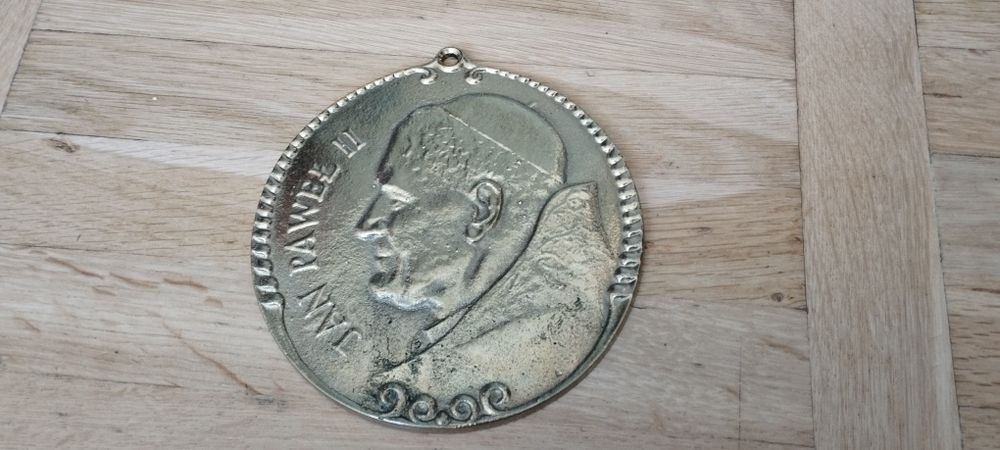 Medalion z Janem Pawłem II Jan Paweł 2 JP2