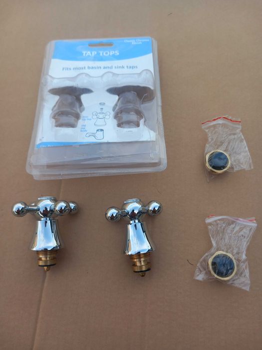 Pokrętła do baterii umywalkowej retro  ciepła/zimna 2 sztuki