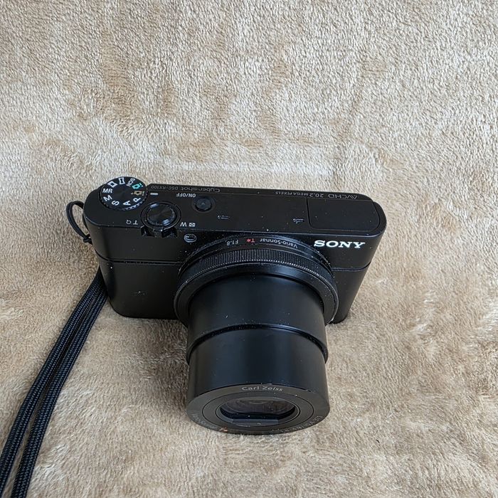 Sony Cyber-shot DSC-RX100