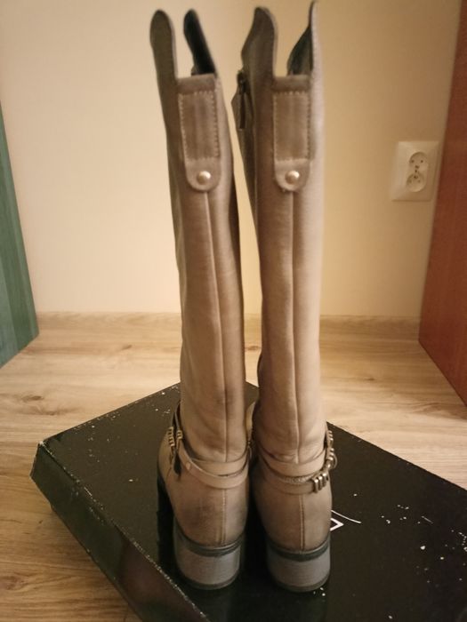 Kozaki skórzane długie damskie