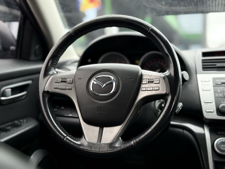 Mazda 6 Идеальное состояние! Автомат!